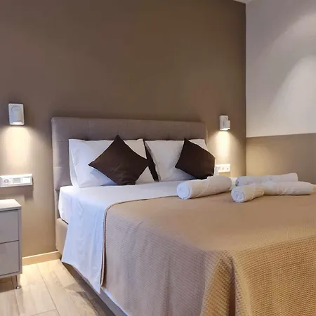 Olympus Thea Apartment *